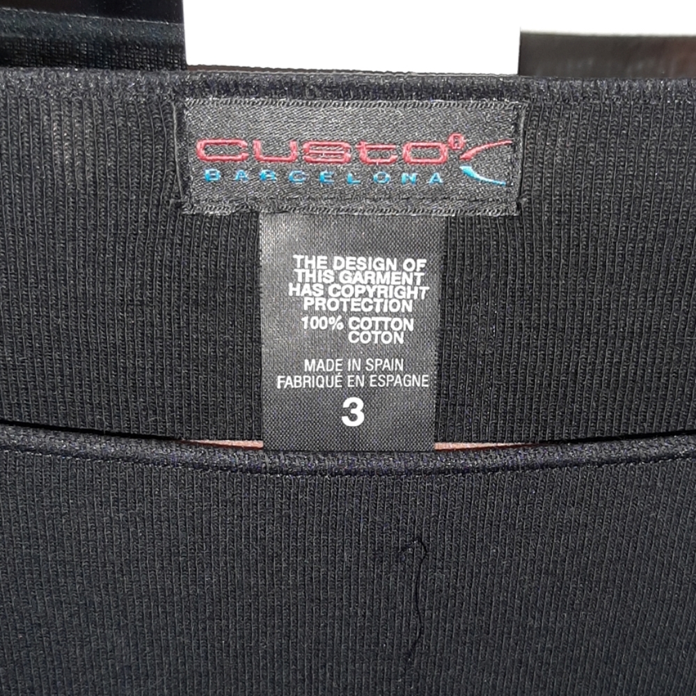 Top - Picture 2 of 3